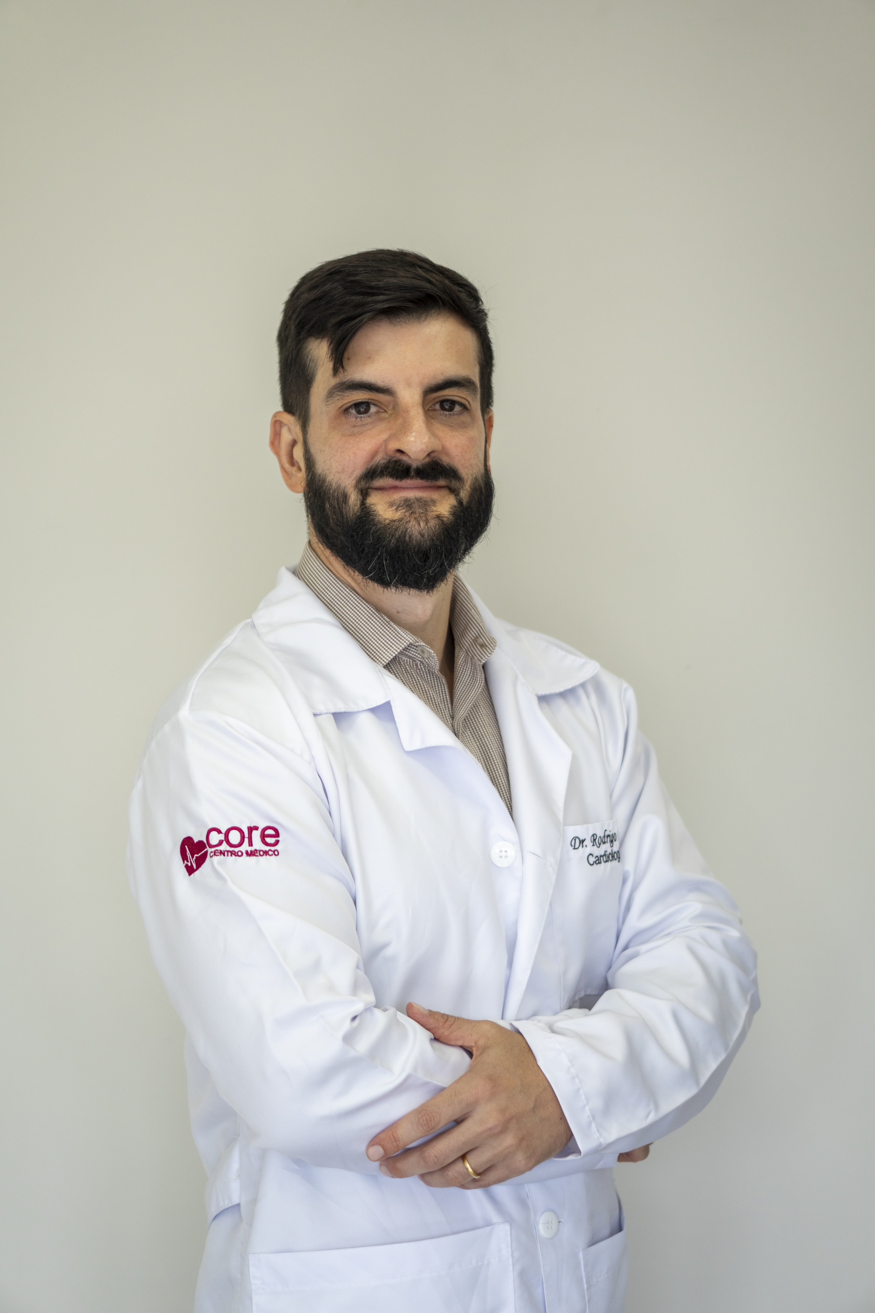 Dr. Rodrigo Almeida